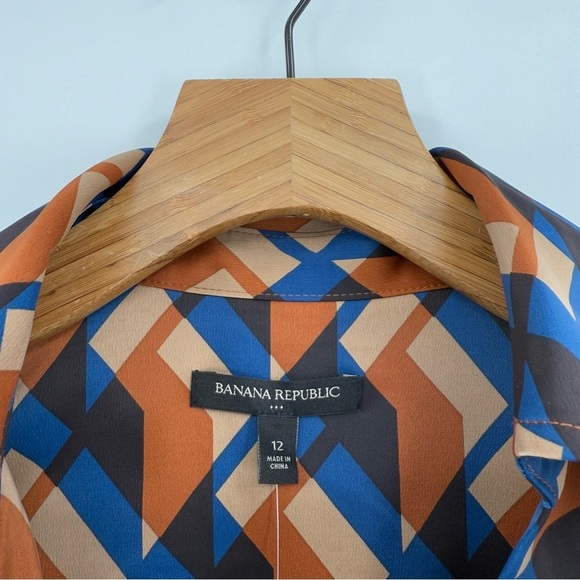 Banana Republic Satin Wrap Mini Dress in Orange Print Size 12 - Picture 4 of 14